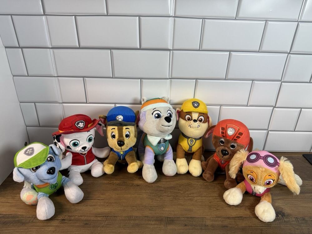 PAW Patrol Plushy Stuffy Lot of 7 Rocky, Marshall, Chase, Everest